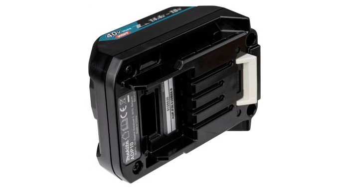 MAKITA ADP10 Adaptateur De Charge - XGT 40V MAX Li-ion - 14,4 V / 18V - 191C10-7 4 MAKITA ADP10 Adaptateur De Charge - XGT 40V MAX Li-ion - 14,4 V / 18V - 191C10-7 – Image 2