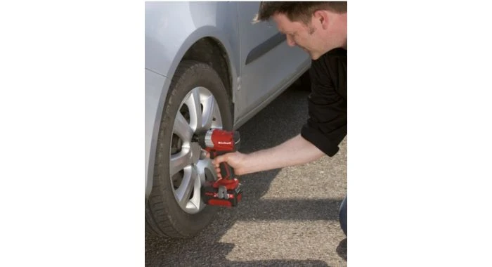 Einhell TE-CW 18 LI BL - Clé à Choc Sans Fil Li-Ion 18V (machine Seule) - 215 Nm - 1/2" - Moteur Brushless - 4510040 5 Einhell TE-CW 18 LI BL - Clé à Choc Sans Fil Li-Ion 18V (machine Seule) - 215 Nm - 1/2" - Moteur Brushless - 4510040 – Image 3