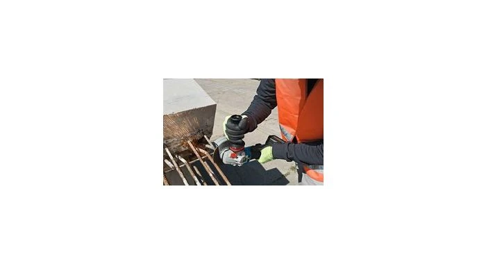 Bosch GWS 18V-10 PSC - Meuleuse D'angle Sans Fil Li-Ion 18V (machine Seule) Dans L-Boxx - 125 Mm - Moteur Brushless - 06019G3F0B 6 Bosch GWS 18V-10 PSC - Meuleuse D'angle Sans Fil Li-Ion 18V (machine Seule) Dans L-Boxx - 125 Mm - Moteur Brushless - 06019G3F0B – Image 4