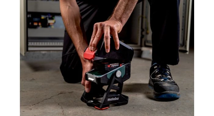 Metabo BSA 12-18 Lampe De Chantier Sans Fil - LED 2000 12v / 18v - Machine Seule 6 Metabo BSA 12-18 Lampe De Chantier Sans Fil - LED 2000 12v / 18v - Machine Seule – Image 4